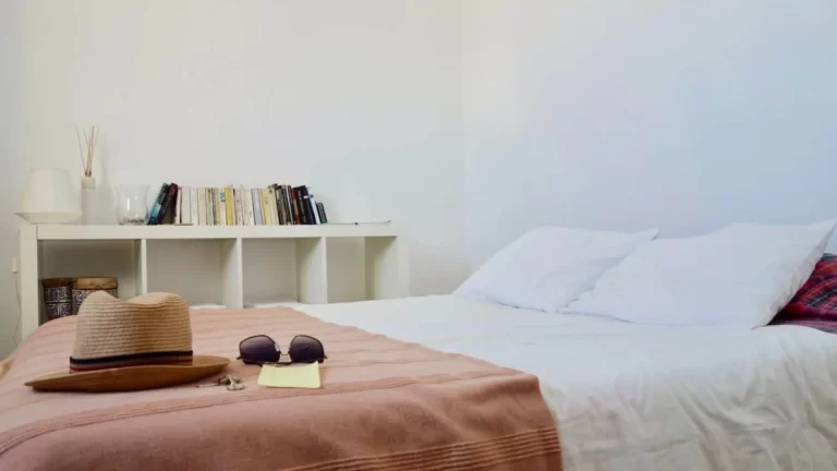 BagBoyz® Luggage Storage Melbourne - Airbnb Hosting
